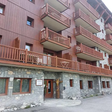 Apartment Roselend - De 3 Pieces Situe Dans Au Village Du Chantel, Proche Des Pistes Et Avec Piscine. Mae-2474 *